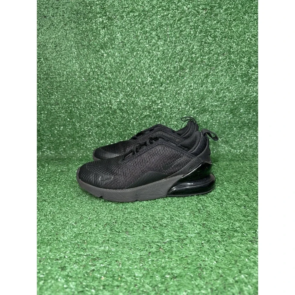 Nike Air Max 270 Kids Size 2.5Y Black Running Shoes Comfort Sneakers AO2372-006